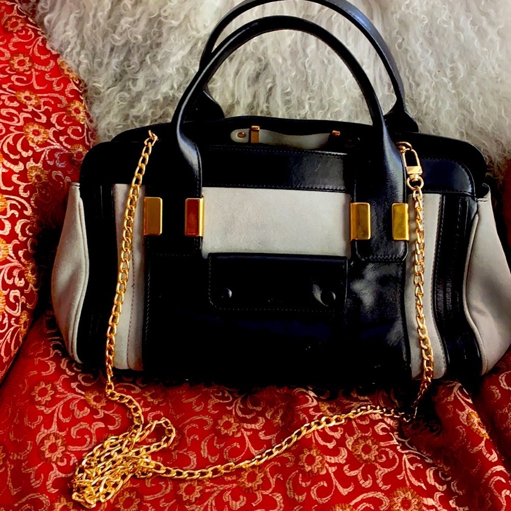 Elegant Black and Mint Women's Handbag - Picture 5 of 14